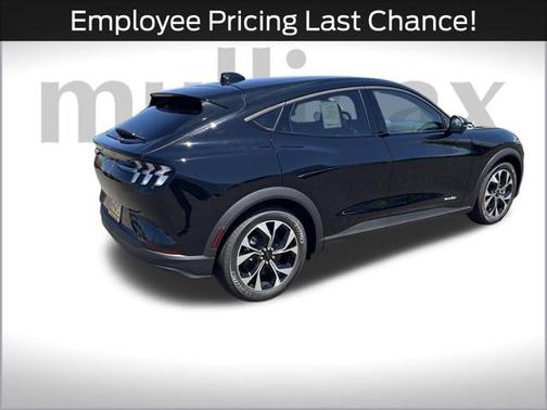 2025 Ford Mustang Mach-E Select