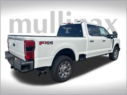 2025 Ford F-350 Lariat