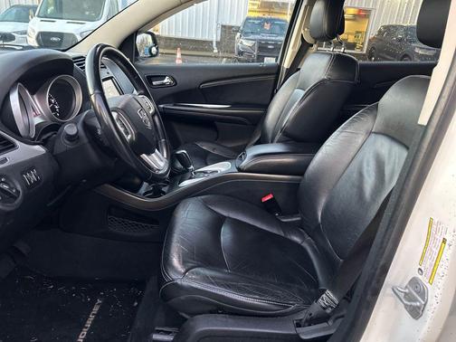 2011 Dodge Journey R/T