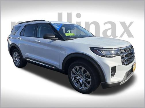2025 Ford Explorer Active