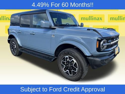 2025 Ford Bronco Outer Banks