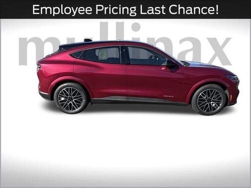 2025 Ford Mustang Mach-E Premium