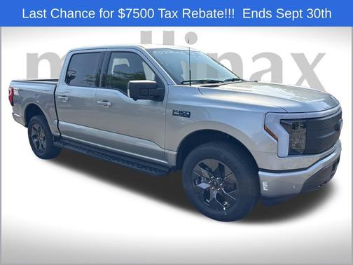 2025 Ford F-150 Lightning Flash