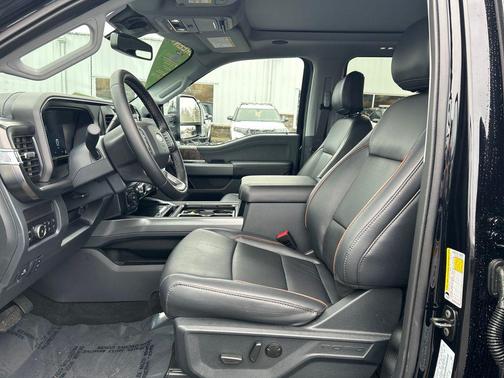 Agate Black Metallic 2026 Ford F-350 Lariat