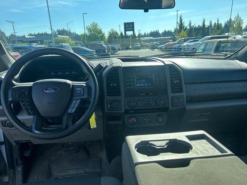 Oxford White 2017 Ford F-250 XL