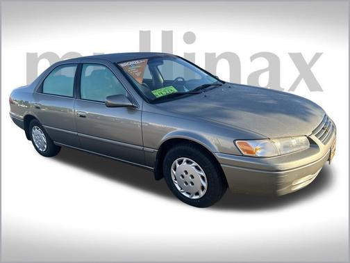 1998 Toyota Camry LE