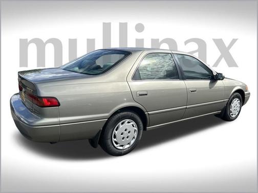 1998 Toyota Camry LE