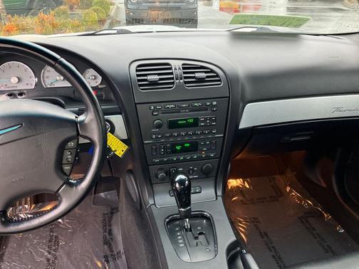 2004 Ford Thunderbird Premium