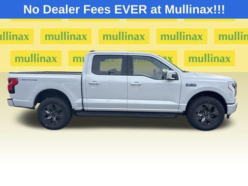 2025 Ford F-150 Lightning LARIAT