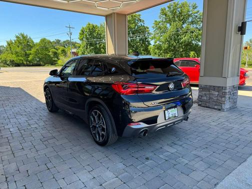 Black 2018 BMW X2 sDrive28i