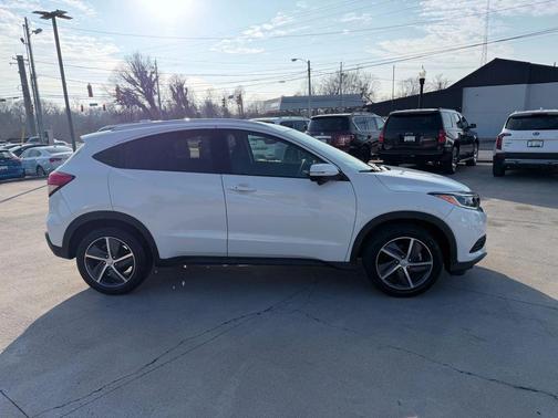 2022 Honda HR-V EX