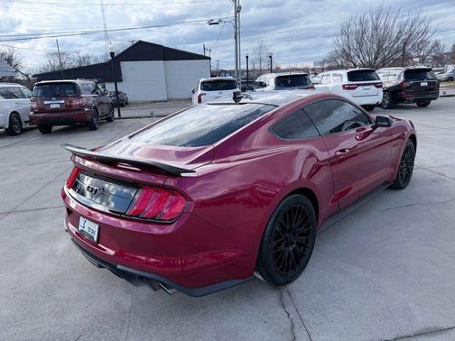 2021 Ford Mustang GT Premium