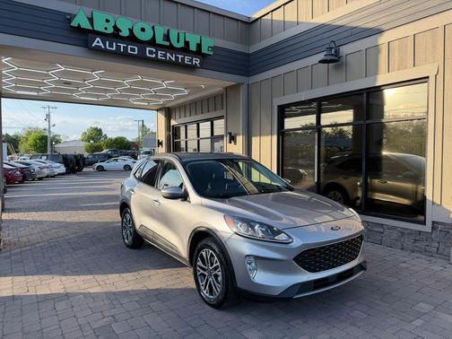 2021 Ford Escape SEL