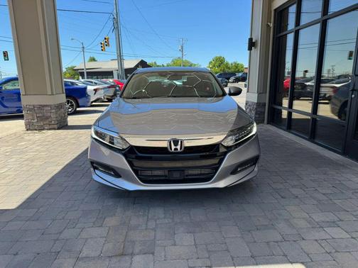 Lunar Silver Metallic 2019 Honda Accord EX-L 2.0T
