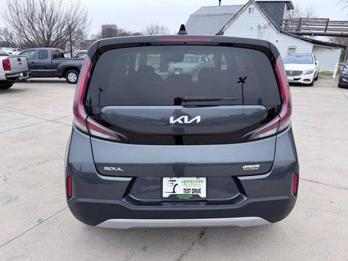 2024 Kia Soul LX