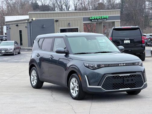 2024 Kia Soul LX