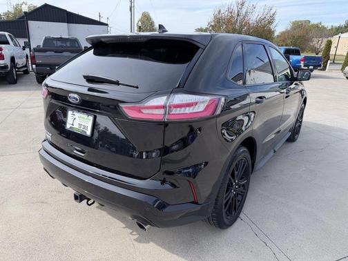 2020 Ford Edge ST