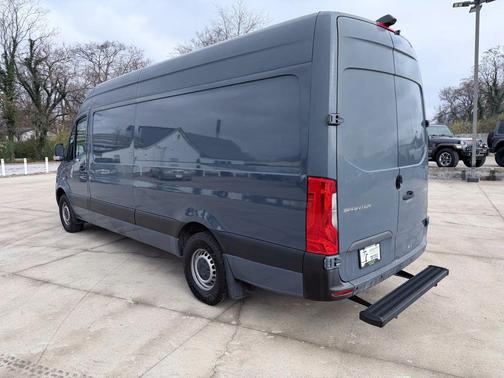 2019 Mercedes-Benz Sprinter 2500 High Roof