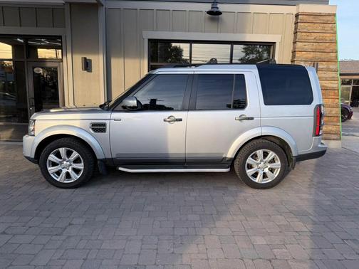 Indus Silver 2015 Land Rover LR4 Base