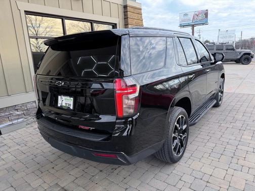 2023 Chevrolet Tahoe 2WD RST