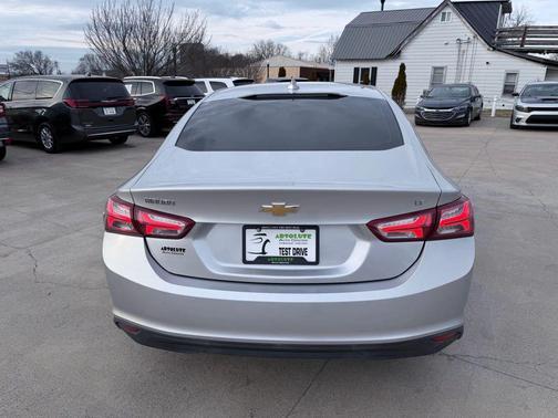 2020 Chevrolet Malibu FWD LT