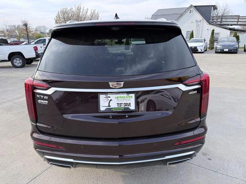 2020 Cadillac XT6 Premium Luxury FWD