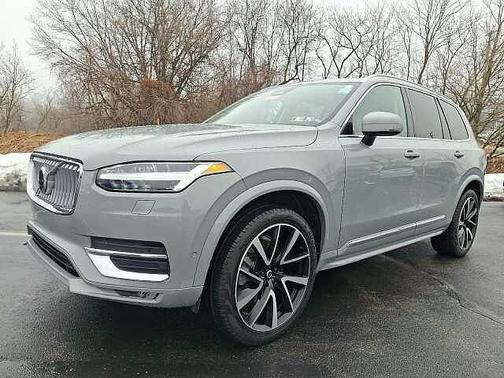 2024 Volvo XC90 Ultimate Bright Theme