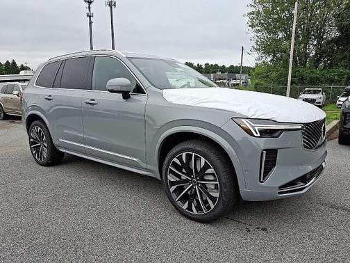 Vapour Grey 2026 Volvo XC90 Plus