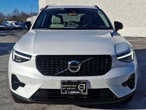2024 Volvo XC40 Plus