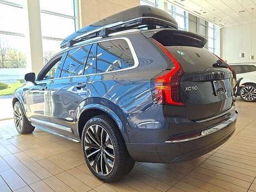 Denim Blue 2026 Volvo XC90 Plus