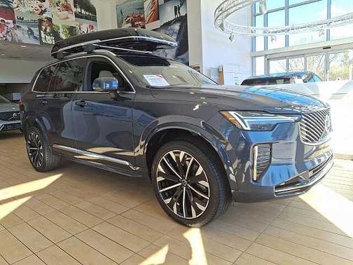 Denim Blue 2026 Volvo XC90 Plus