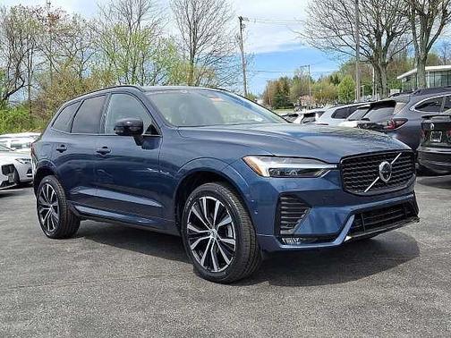 Denim Blue 2024 Volvo XC60 Plus
