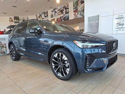 2026 Volvo XC60 Plus