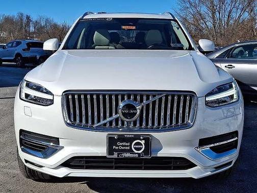 2024 Volvo XC90 Plus