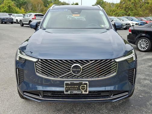 2025 Volvo XC90 B6 AWD Plus 7-Passengers