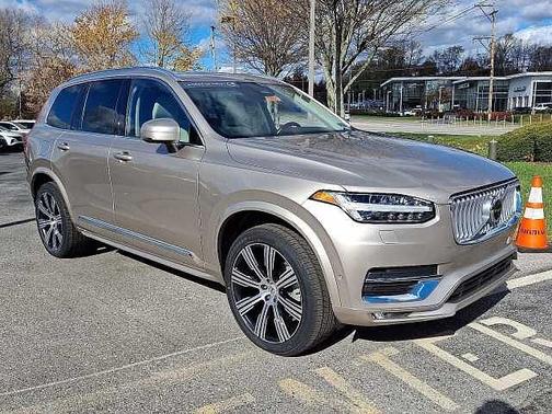 2024 Volvo XC90 Plus
