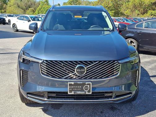 2025 Volvo XC90 B6 AWD Plus 7-Passengers