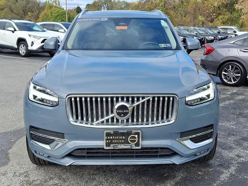 2023 Volvo XC90 B6 AWD Plus 7-Passengers
