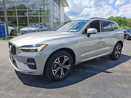 2022 Volvo XC60 B5 AWD Momentum