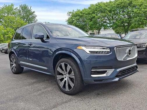 Denim Blue 2025 Volvo XC90 Plus