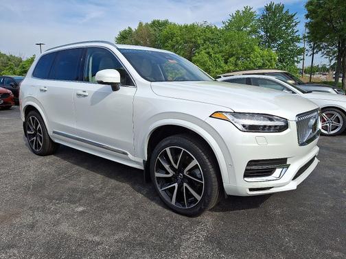 2024 Volvo XC90 Recharge Plug-In Hybrid T8 Eawd Ultimate 6-Passengers