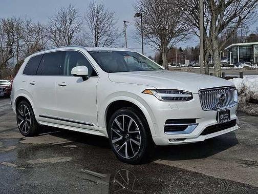 2024 Volvo XC90 Plus