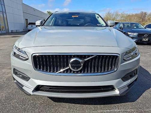 2025 Volvo V90 Cross Country Ultra