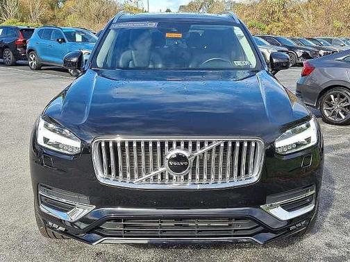 2022 Volvo XC90 T6 AWD Inscription 7-Passengers
