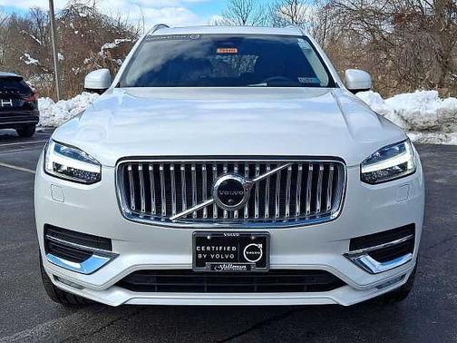 2023 Volvo XC90 Plus