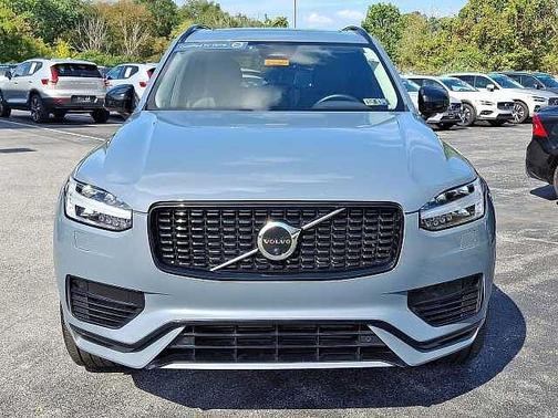 2023 Volvo XC90 Plus