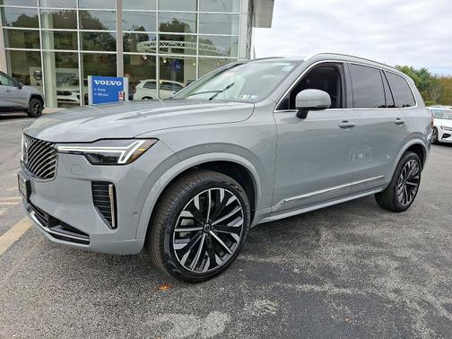 2025 Volvo XC90 B60 AWD Plus 7-Passengers
