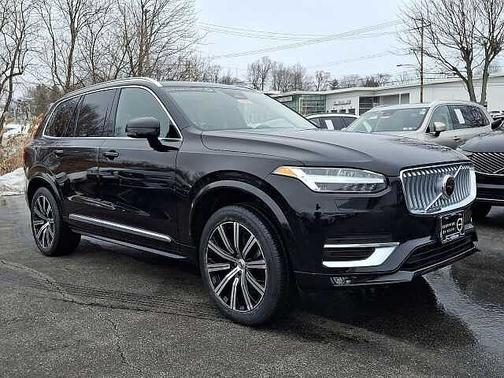 2024 Volvo XC90 Core