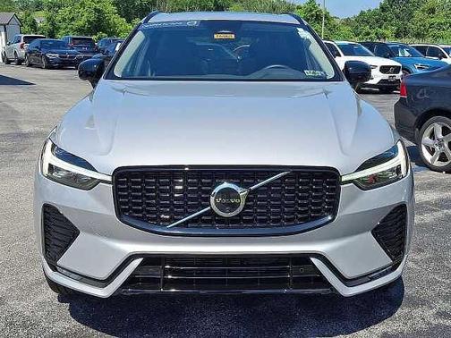 2025 Volvo XC60 Plus