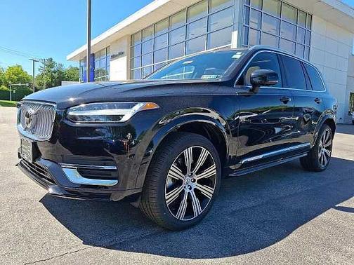 Onyx Black 2024 Volvo XC90 Ultimate Bright Theme